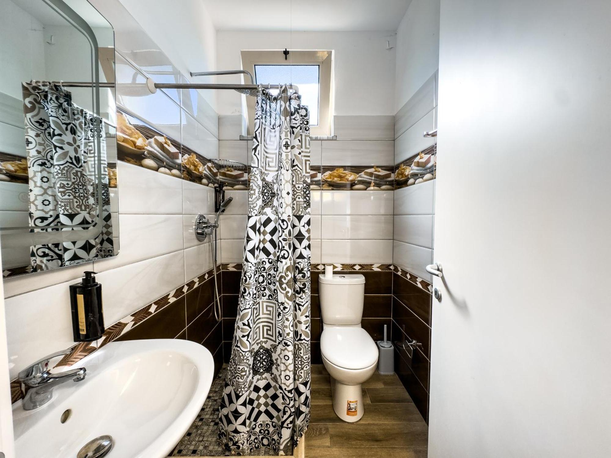 Shkodra Budget Hotel Szoba fotó